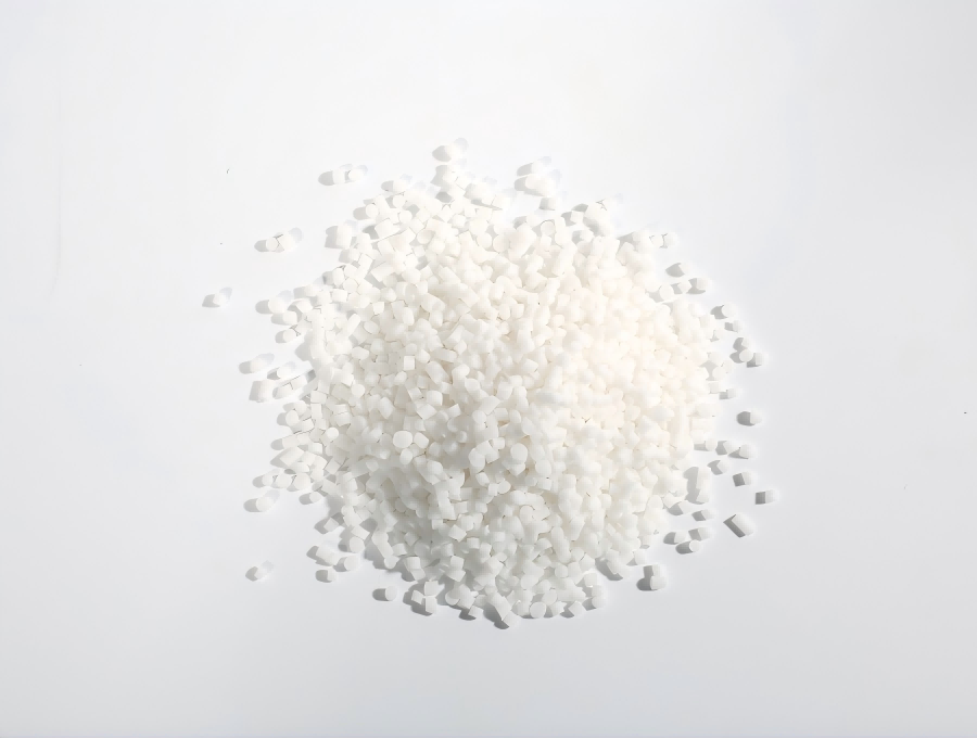 Является ли матовый термопластичный эластомер TPE более устойчивым к царапинам? Каковы различия с глянцевой версией?